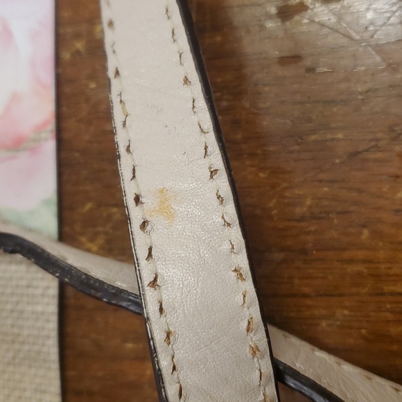 Michael Kors Crossbody - Picture 5 of 7